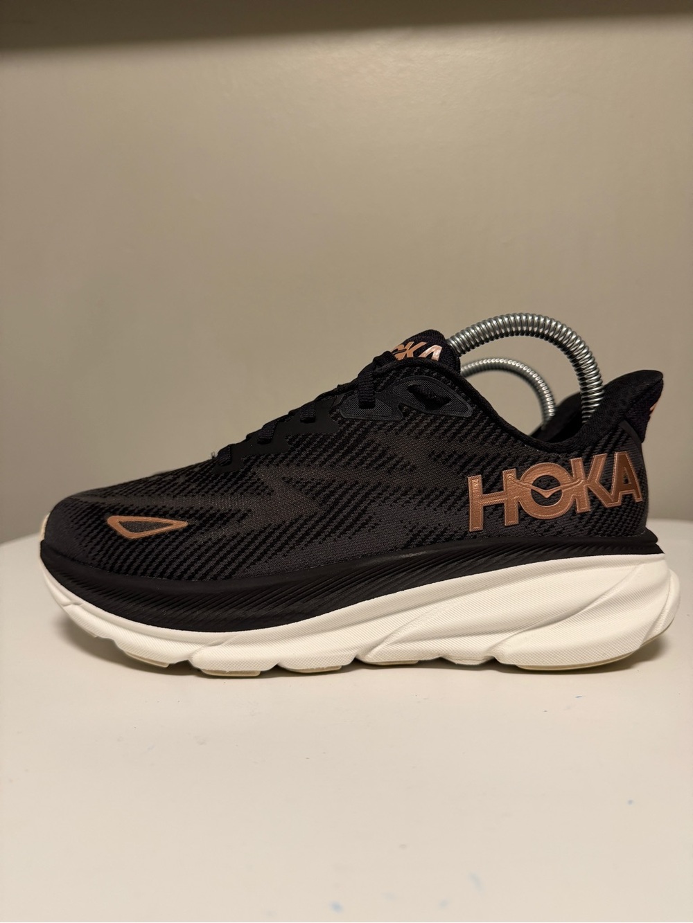 Hoka Clifton 9 Wide Black Rose Running Shoes Women's US 6 D 1132211 BRGL